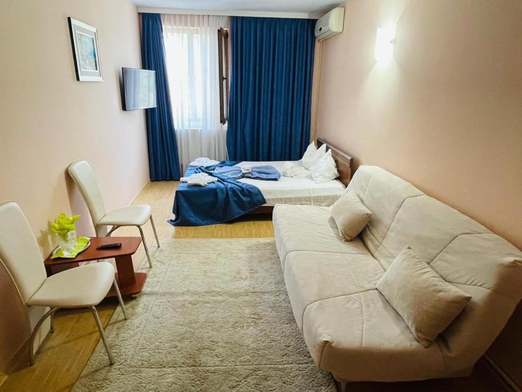 Hotel Turist Нептун Экстерьер фото