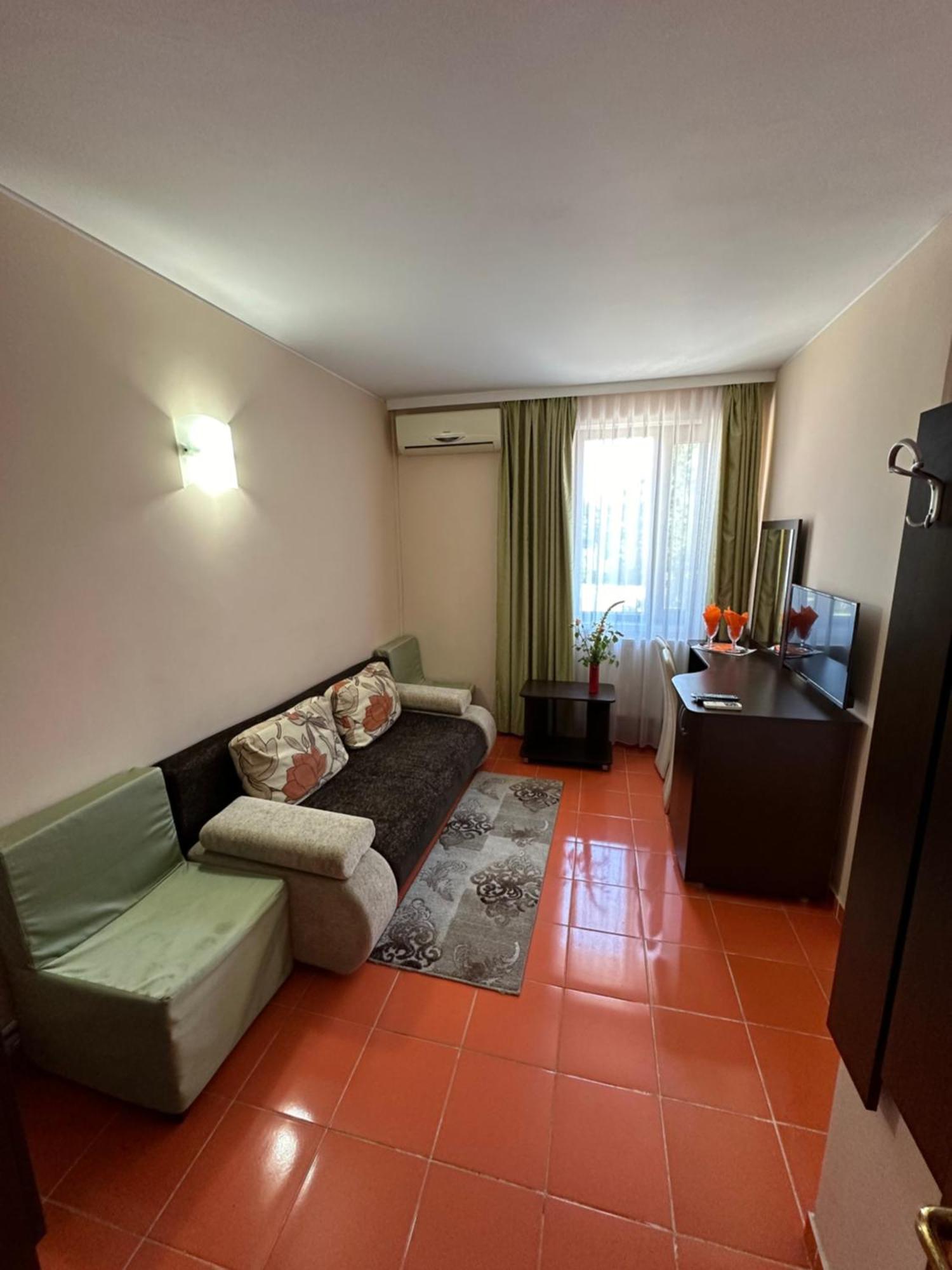 Hotel Turist Нептун Экстерьер фото